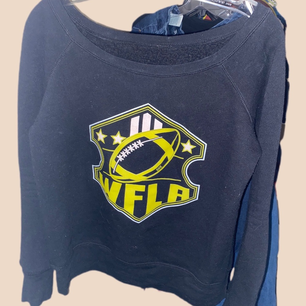 Official WFLA woman’s sweatshirt💗 (Woman’s Football League Associatons)